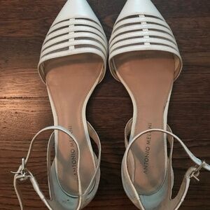 Antonio Melani "Cable" Cream/White Flats (Size 8)